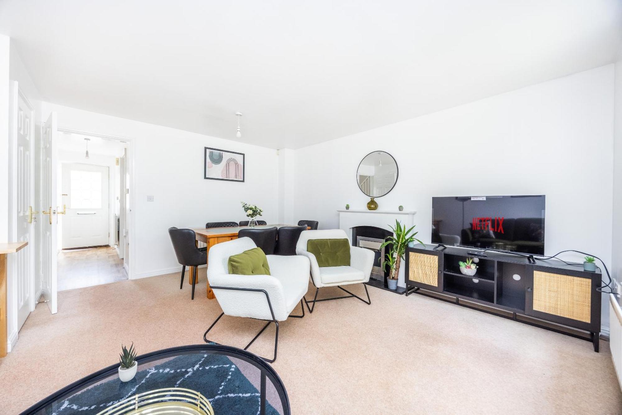 Вилла 2 Tracy Avenue Слау Экстерьер фото